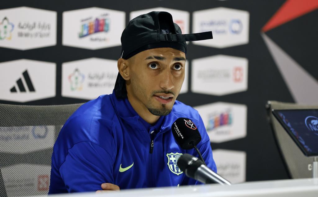 露的防线空 露的防线空